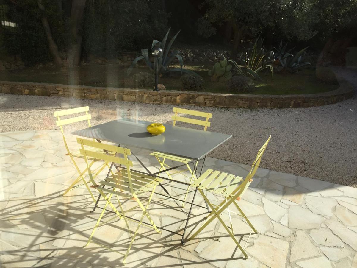 Maison Privee Au Calme Dans Mas Provencal Villa Sanary-sur-Mer Eksteriør billede